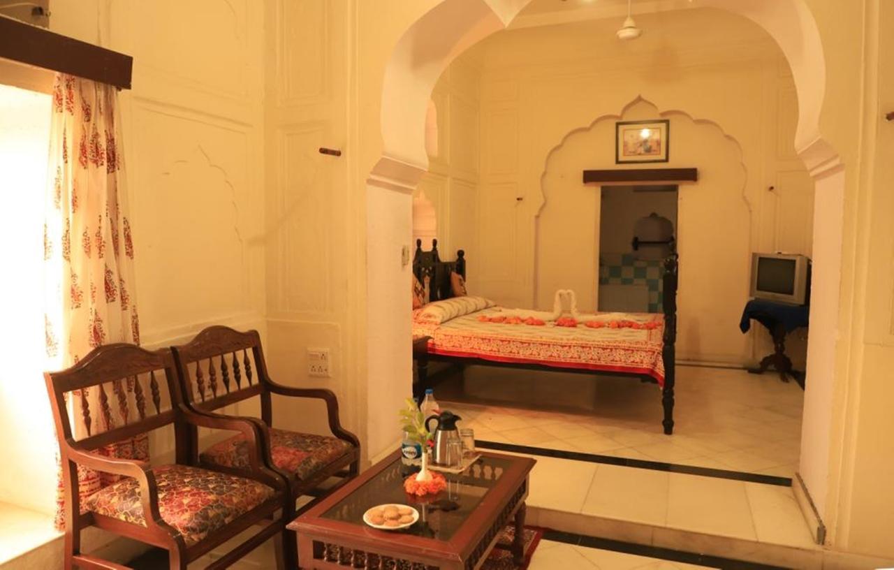 Mahal Khas Palace Bharatpur Zewnętrze zdjęcie